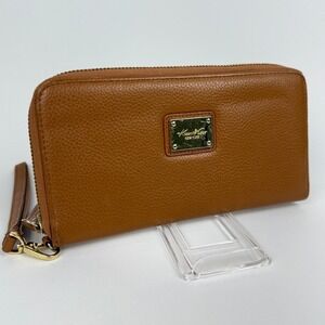 Kenneth Cole New York Brown Pebble Leather Zip Around Wristlet Wallet Organizer‎